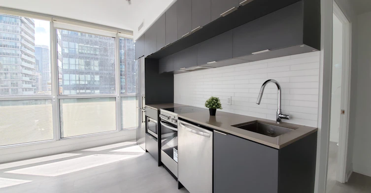 1110-181 Dundas Street E, Toronto, ON, M5A 0N5 - 2