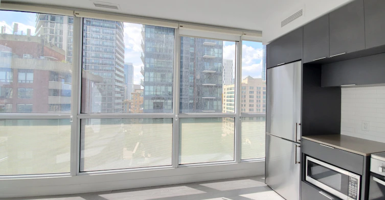 1110-181 Dundas Street E, Toronto, ON, M5A 0N5 - 11