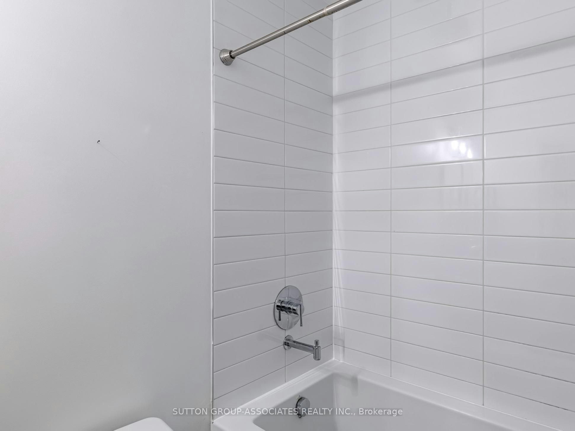 811-138 Princess Street, Toronto, ON, M5A 0B1 - 32