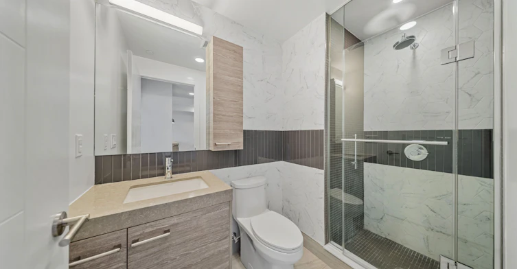 705-484 Spadina Avenue, Toronto, ON, M5S 0E4 - 12