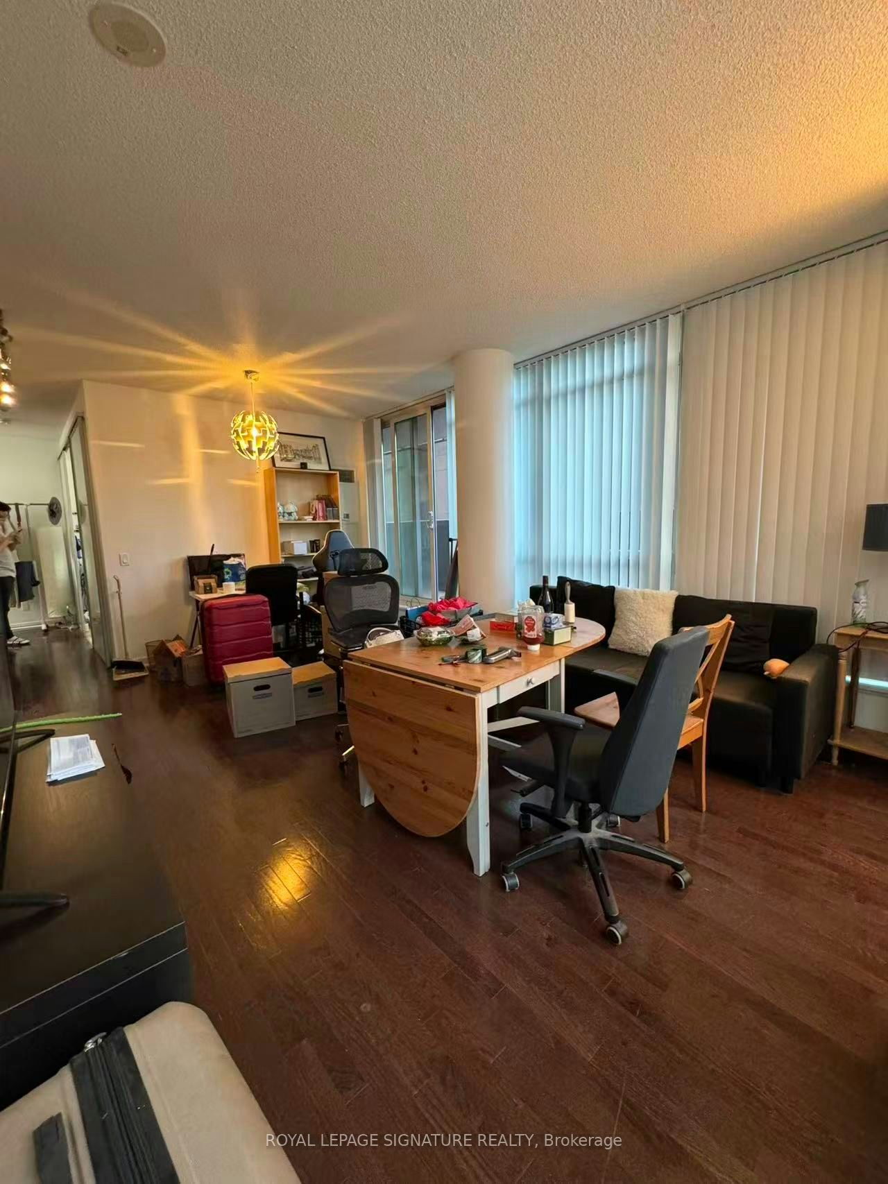 410-770 Bay Street, Toronto, ON, M5G 1N6 - 5