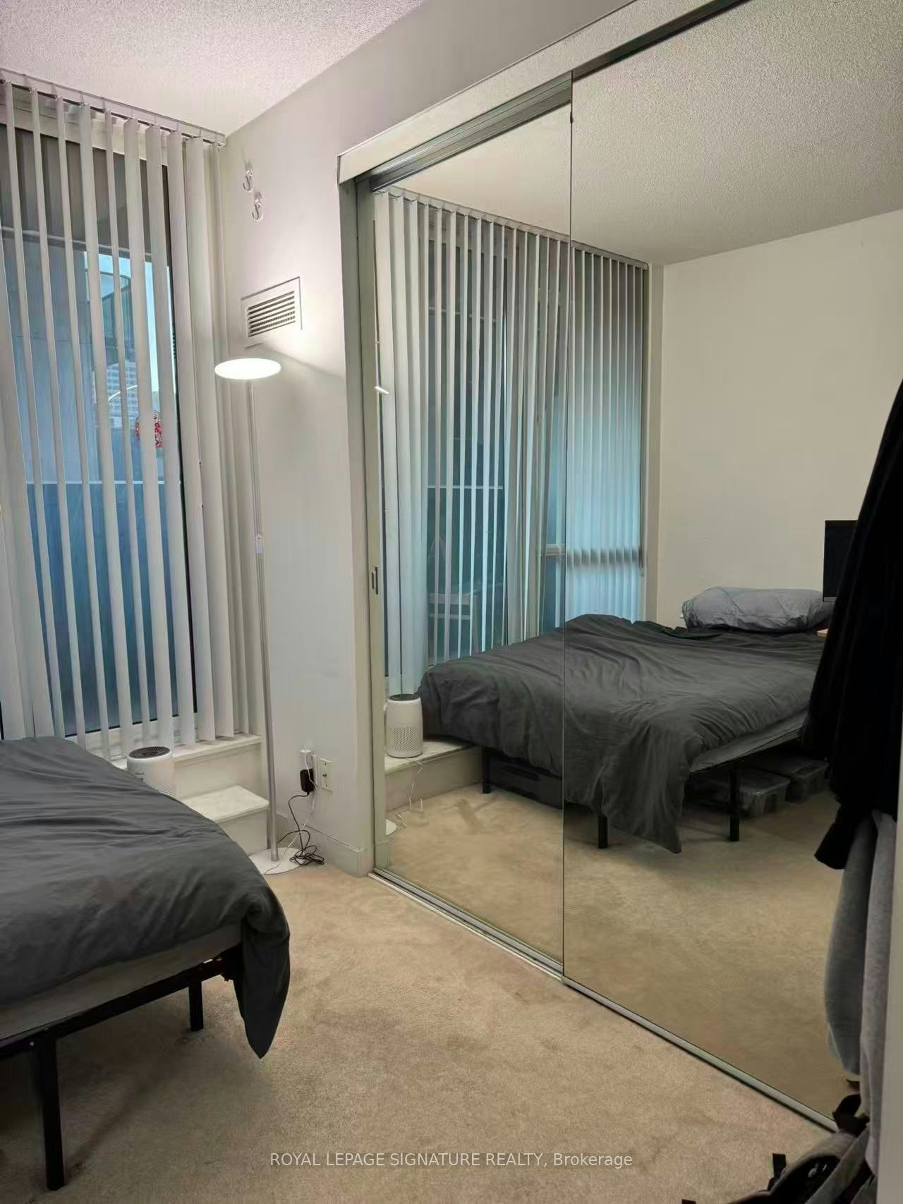 410-770 Bay Street, Toronto, ON, M5G 1N6 - 10