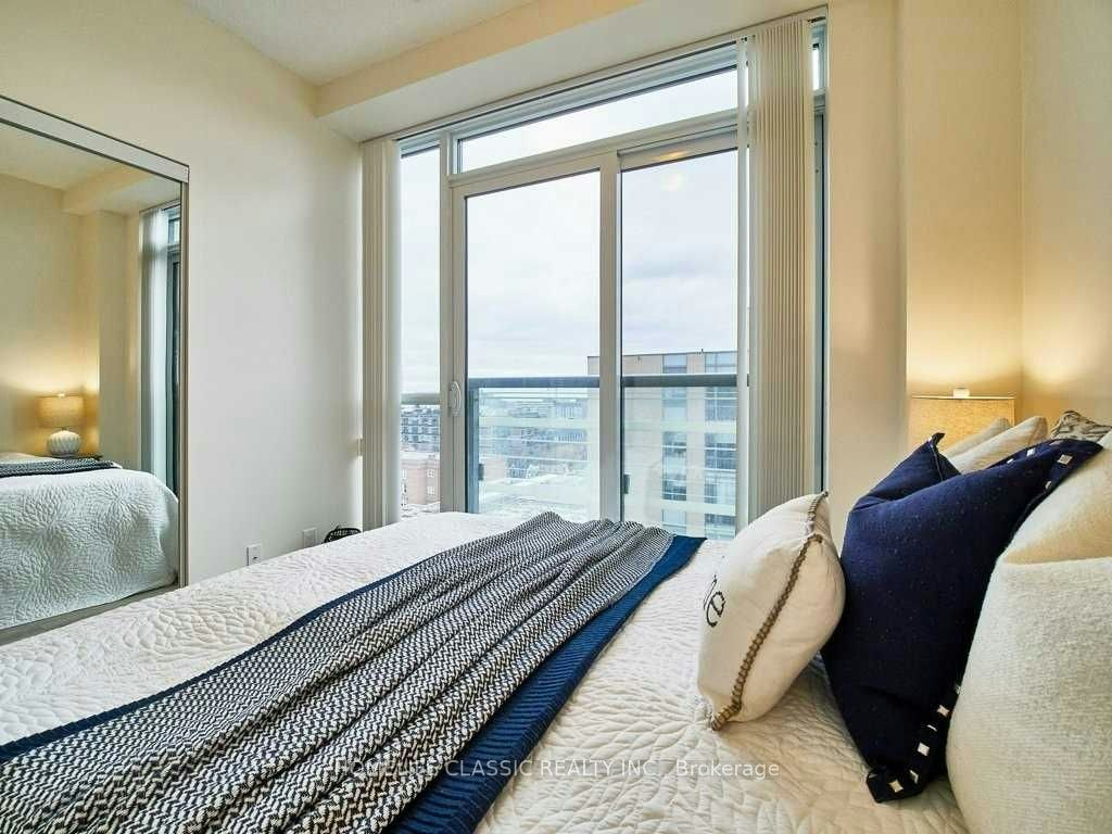 1103-200 Sackville Street, Toronto, ON, M5A 0B9 - 7