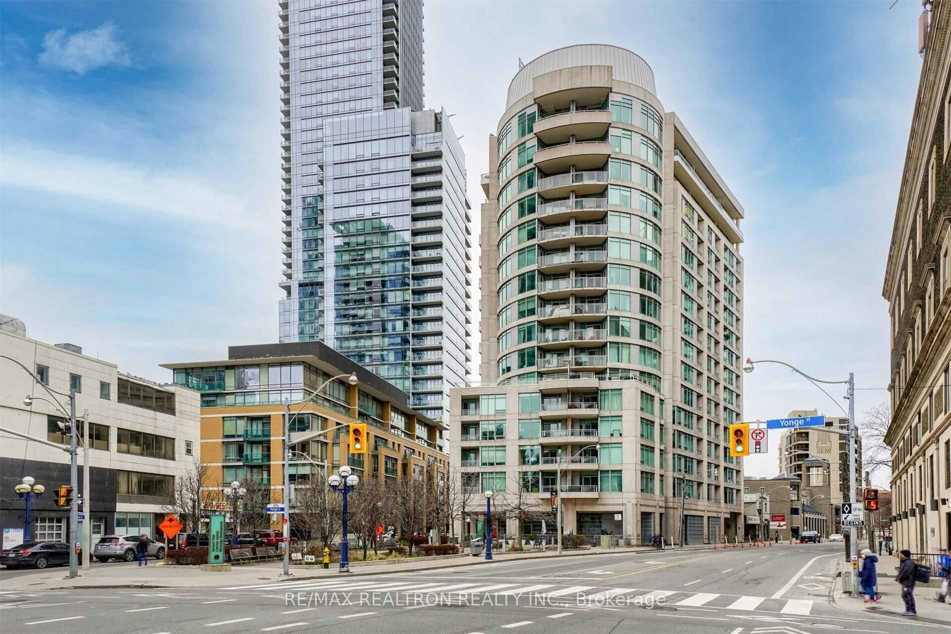 L707-8 Scollard Street, Toronto, ON, M5R 1M2 - 2