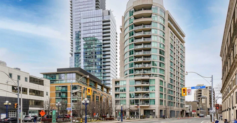 L707-8 Scollard Street, Toronto, ON, M5R 1M2 - 2