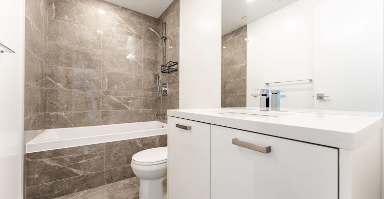 1909-55 Ontario Street, Toronto, ON, M5H 0T8 - 10