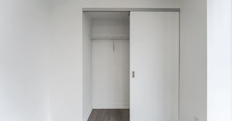 1909-55 Ontario Street, Toronto, ON, M5H 0T8 - 9