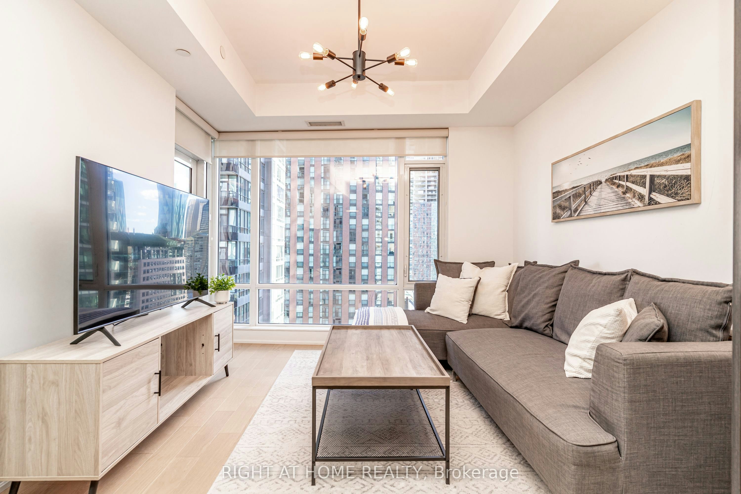 1808-21 Widmer Street, Toronto, ON, M5V 0B8 - 9