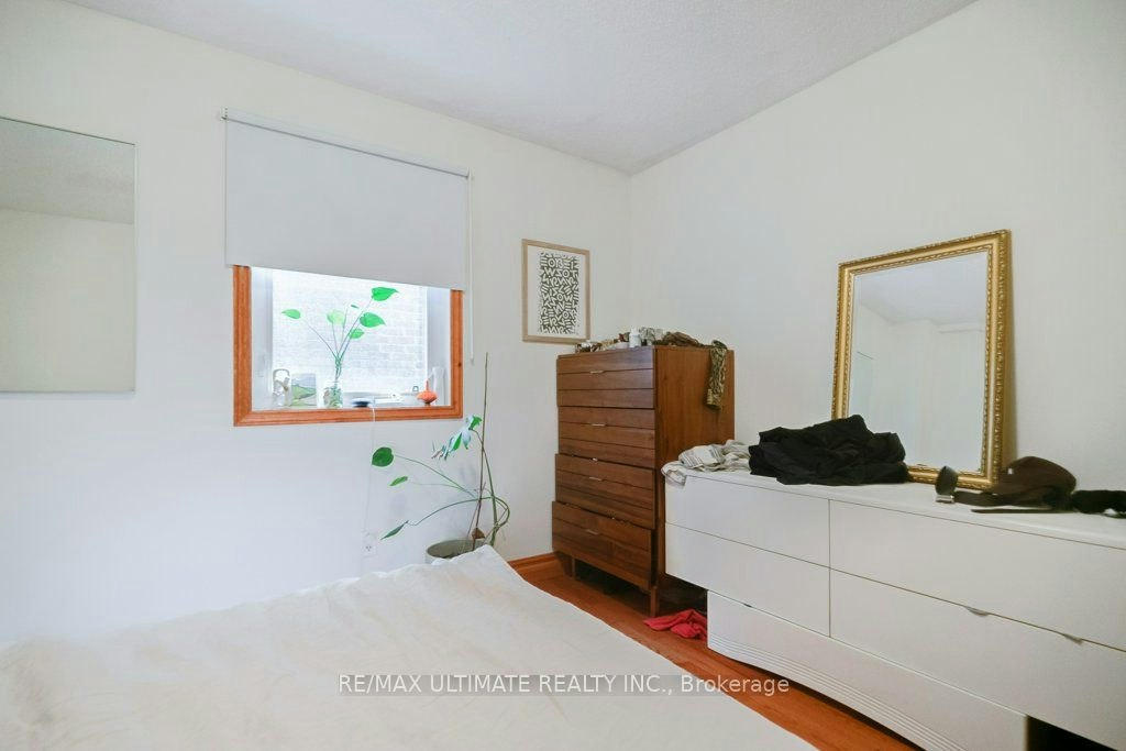 Main-53 Churchill Avenue, Toronto, ON, M6J 2B5 - 7