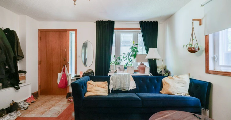 Main-53 Churchill Avenue, Toronto, ON, M6J 2B5 - 3