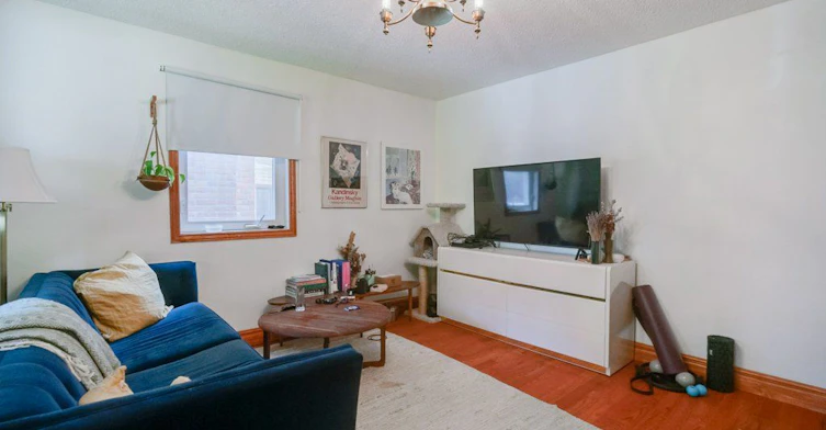 Main-53 Churchill Avenue, Toronto, ON, M6J 2B5 - 4