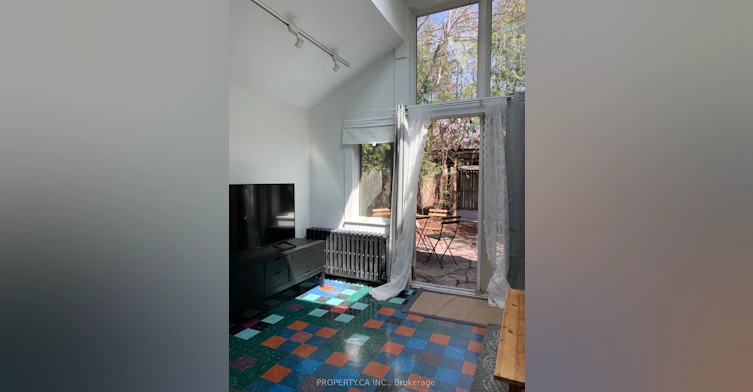 29 Lippincott Street, Toronto, ON, M5T 2R6 - 9