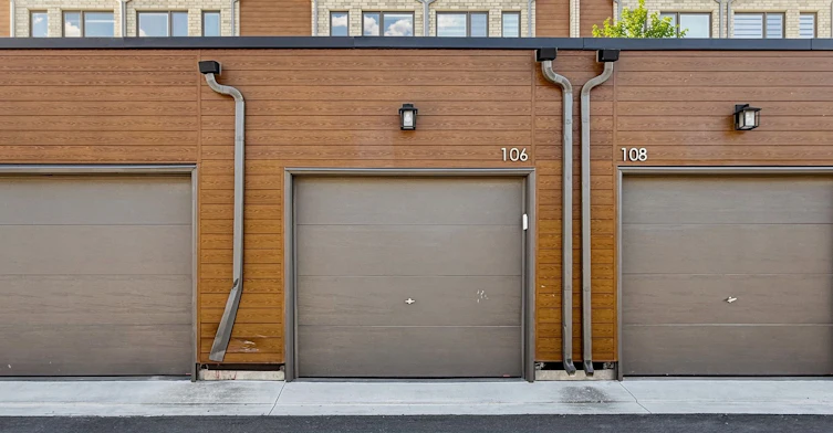 Upper-106 Green Gardens Boulevard, Toronto, ON, M6A 0E5 - 16