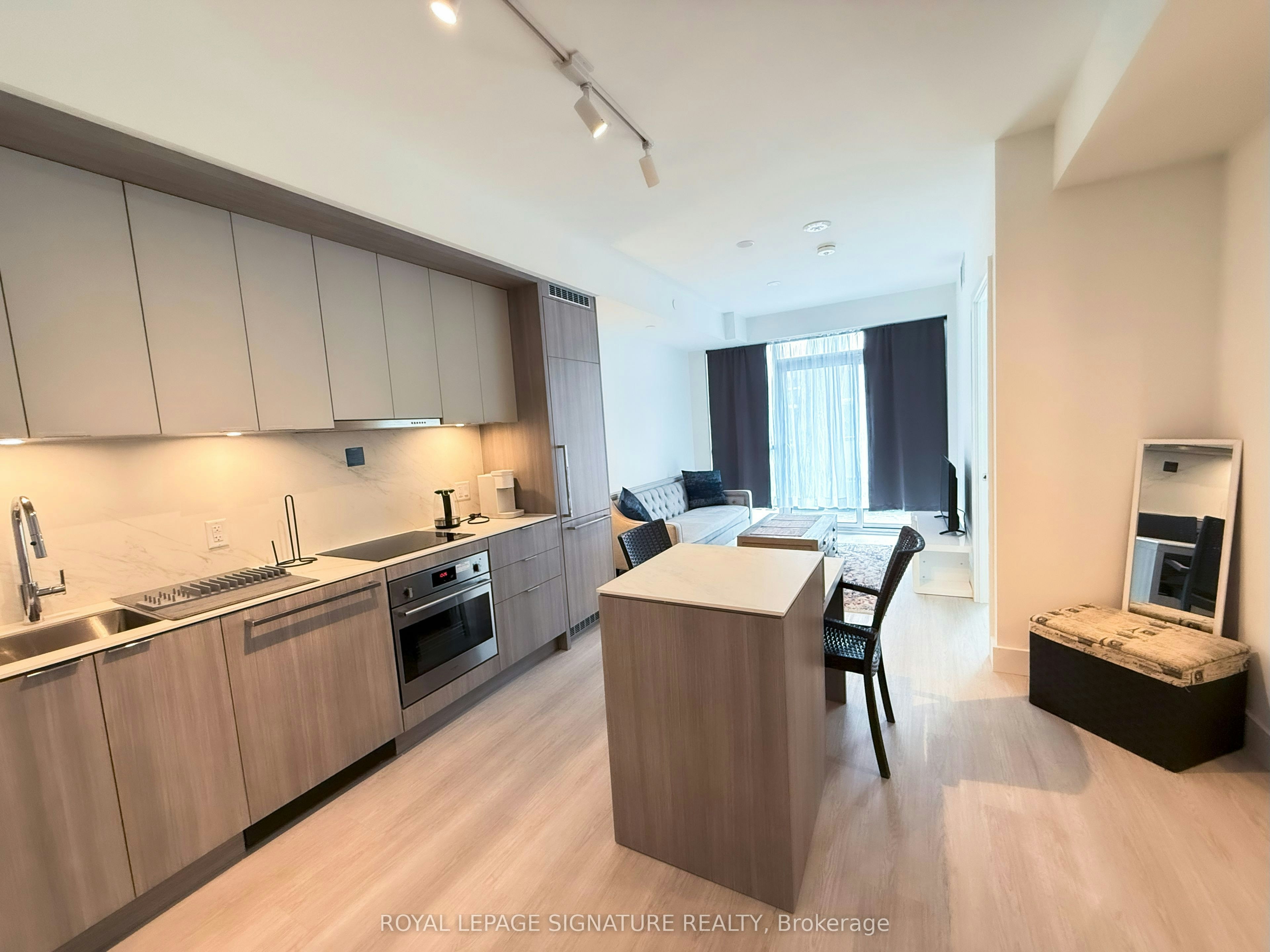 614-6 Greenbriar Road, Toronto, ON, M2K 0H6 - 3