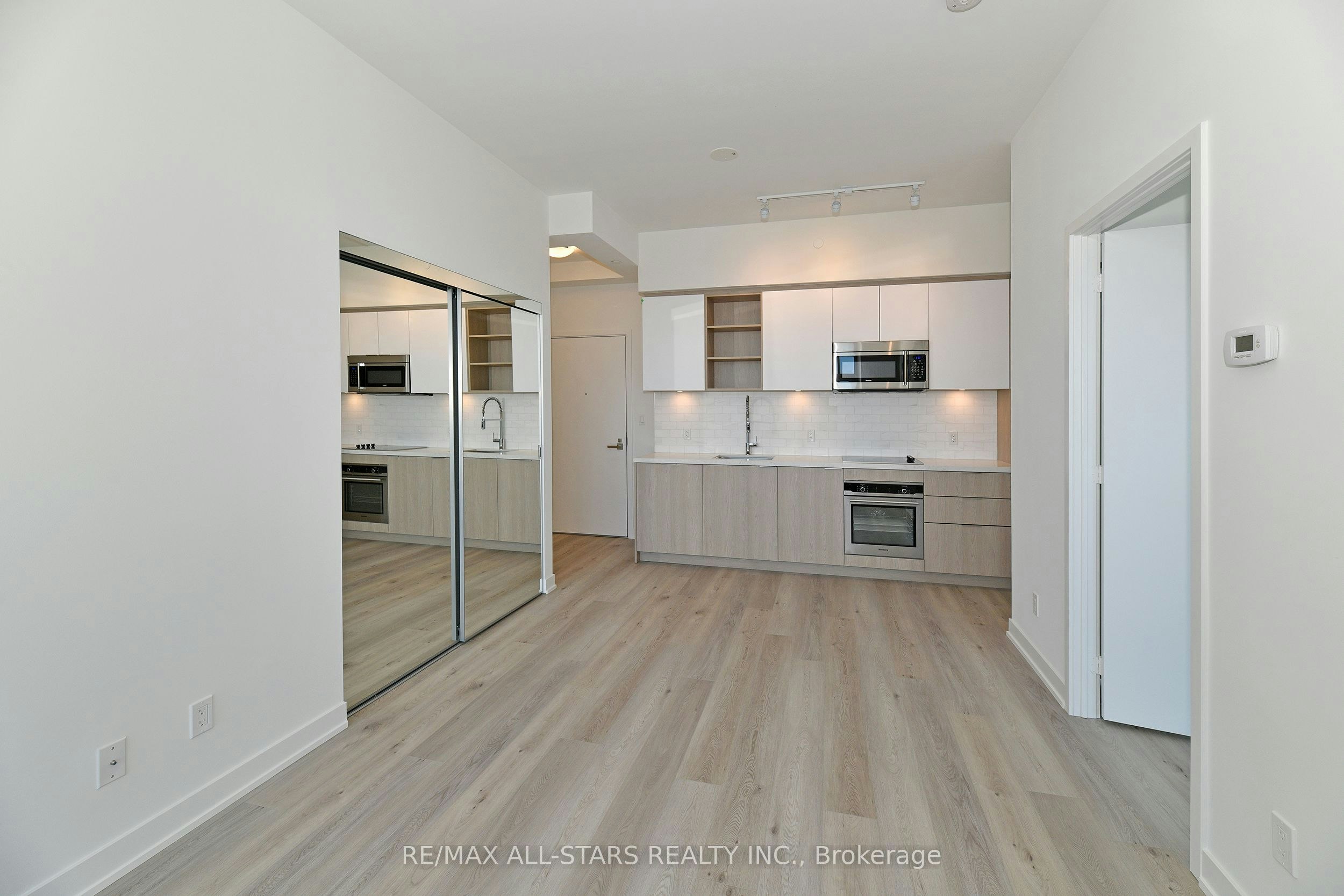 3401-50 Ordnance Street, Toronto, ON, M6K 1A2 - 8