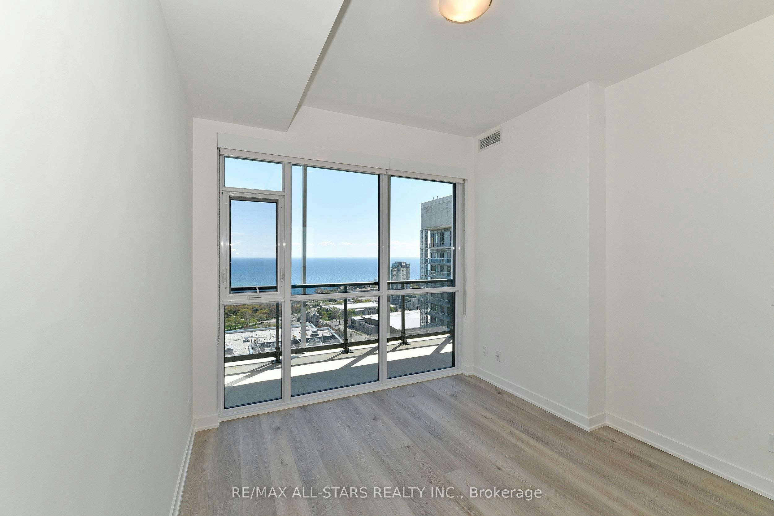 3401-50 Ordnance Street, Toronto, ON, M6K 1A2 - 12