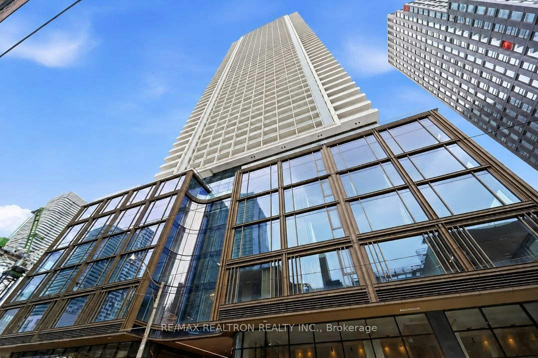 4711-88 Queen Street E, Toronto, ON, M5C 0B6 - 2