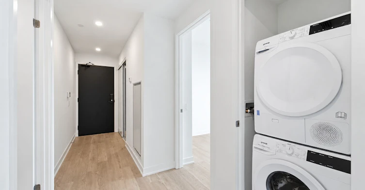 4711-88 Queen Street E, Toronto, ON, M5C 0B6 - 10