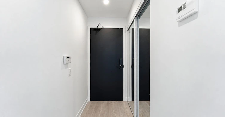 4711-88 Queen Street E, Toronto, ON, M5C 0B6 - 8