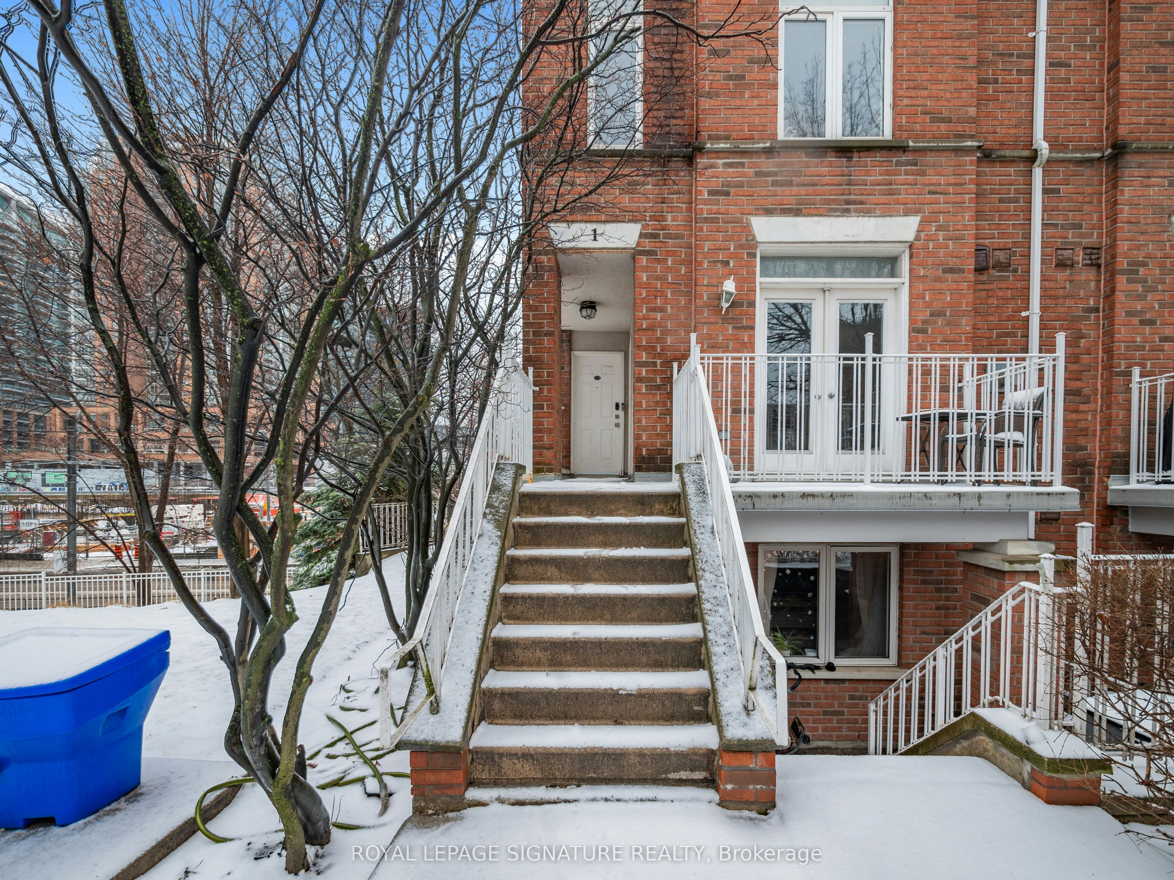 102-1 Sudbury Street, Toronto, ON, M6J 3W6 - 3