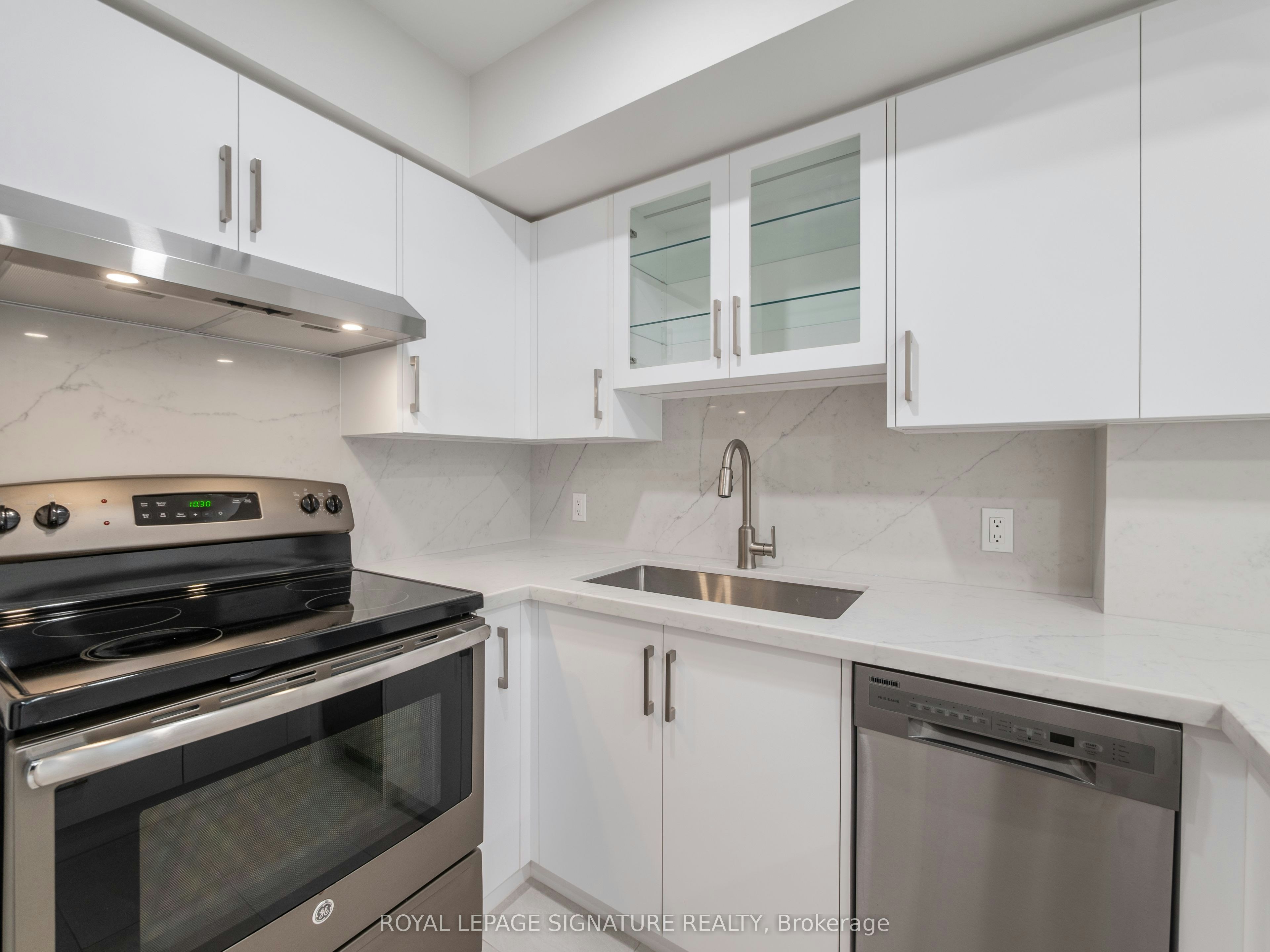 102-1 Sudbury Street, Toronto, ON, M6J 3W6 - 14