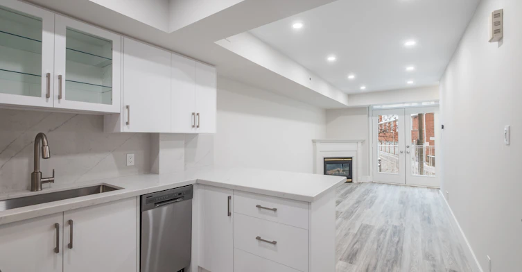 102-1 Sudbury Street, Toronto, ON, M6J 3W6 - 25
