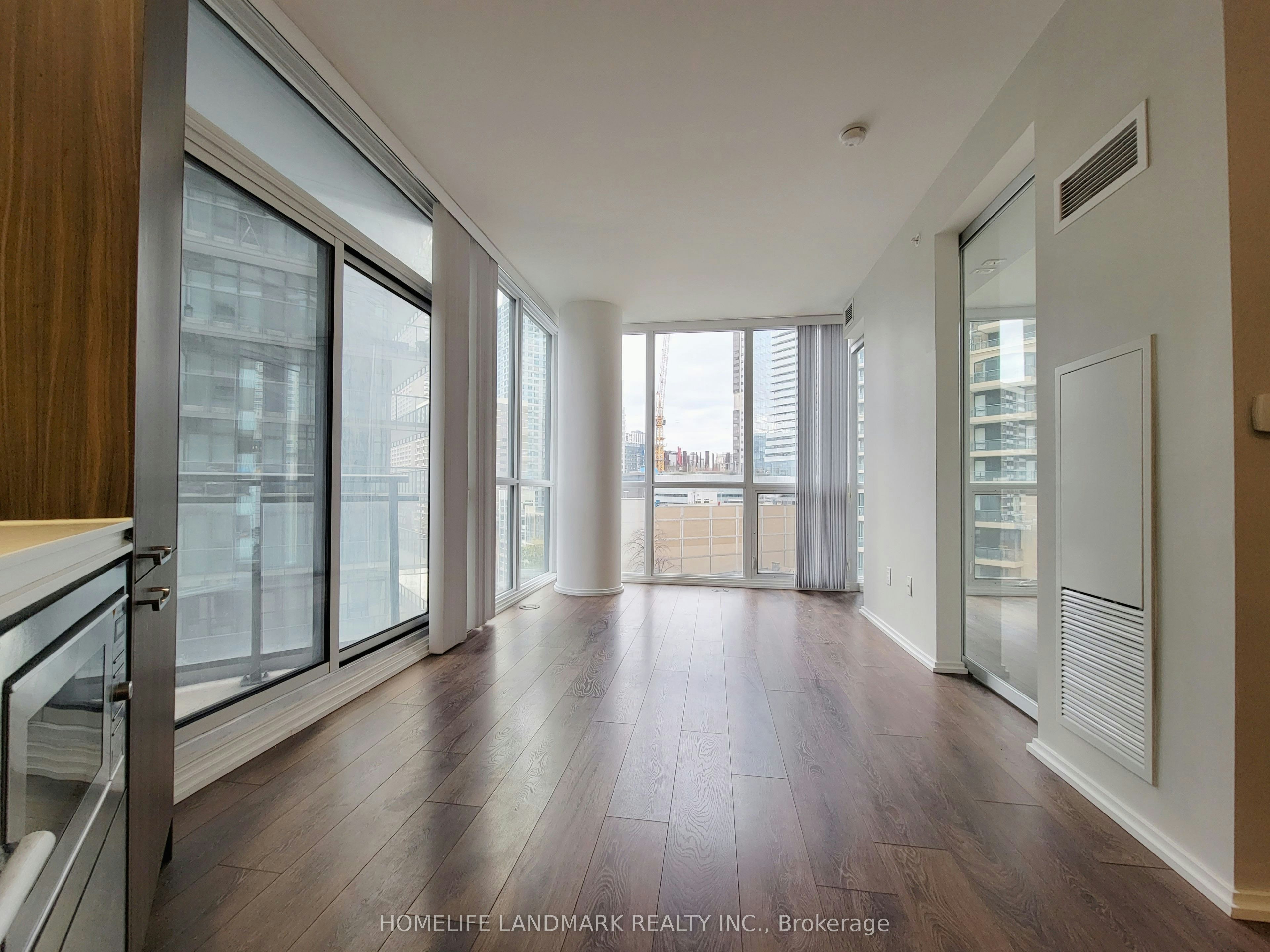 906-45 Charles Street E, Toronto, ON, M4Y 1S2 - 4