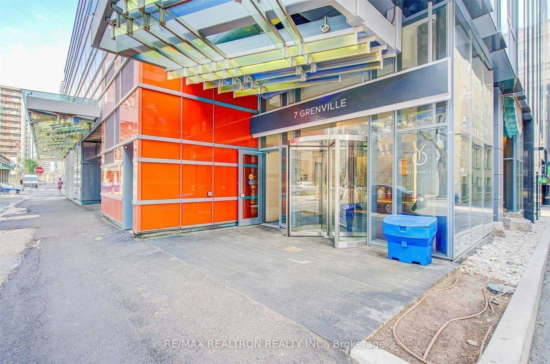 513-7 Grenville Street, Toronto, ON, M4Y 0E9