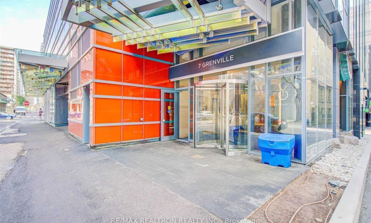 513-7 Grenville Street