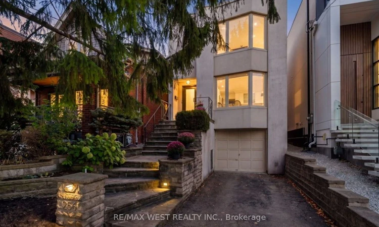 256 Erskine Avenue