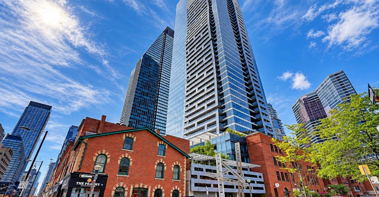 1708-5 St Joseph Street, Toronto, ON, M4Y 1J6