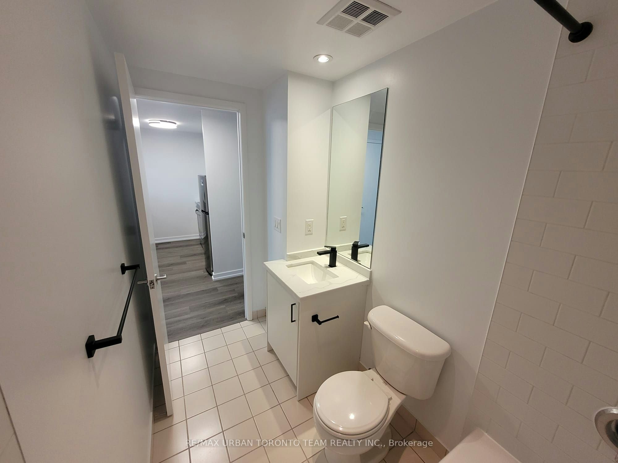 1703-285 Mutual Street, Toronto, ON, M4Y 3C5 - 16