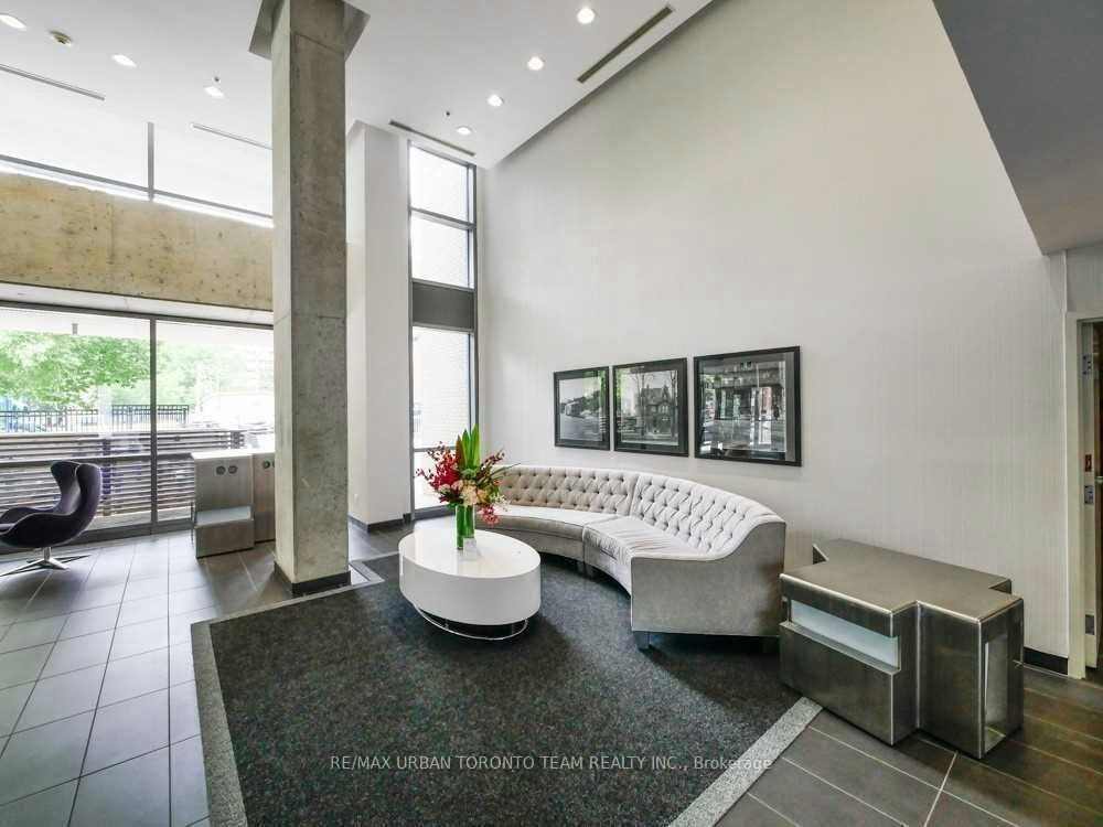 1703-285 Mutual Street, Toronto, ON, M4Y 3C5 - 4
