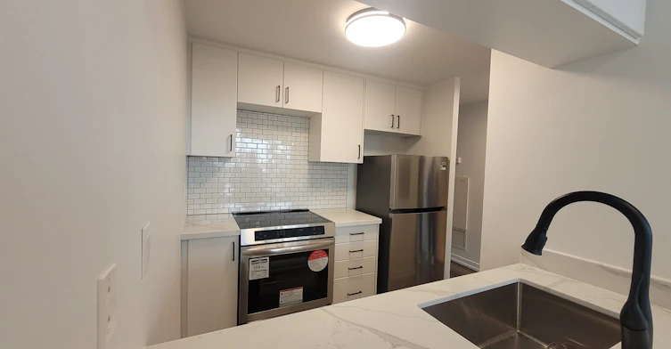 1703-285 Mutual Street, Toronto, ON, M4Y 3C5 - 7