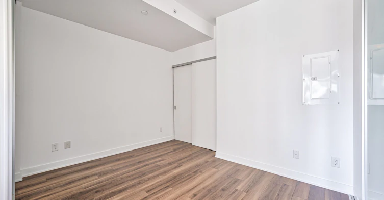 1003-210 Simcoe Street, Toronto, ON, M5T 0A9 - 21