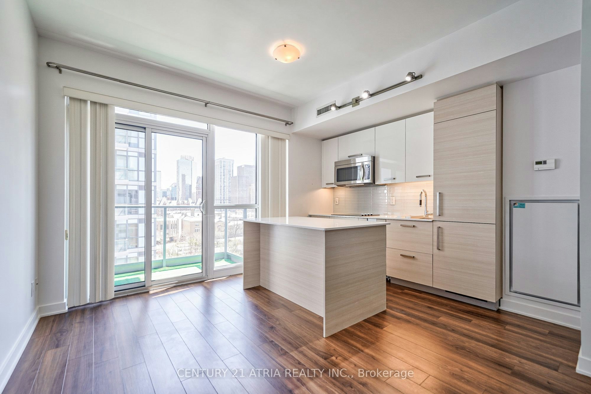 1003-210 Simcoe Street, Toronto, ON, M5T 0A9 - 14