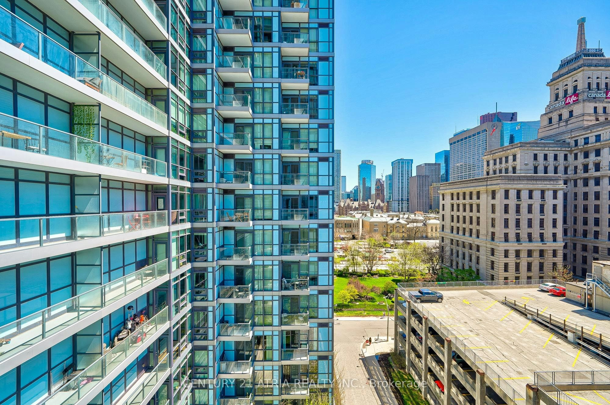 1003-210 Simcoe Street, Toronto, ON, M5T 0A9 - 31