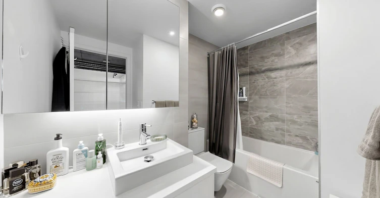 801-21 Lawren Harris Square, Toronto, ON, M5A 0T4 - 19