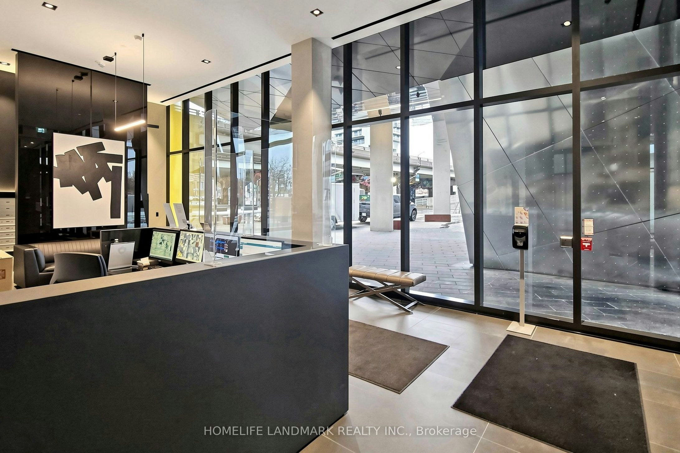 801-21 Lawren Harris Square, Toronto, ON, M5A 0T4 - 7