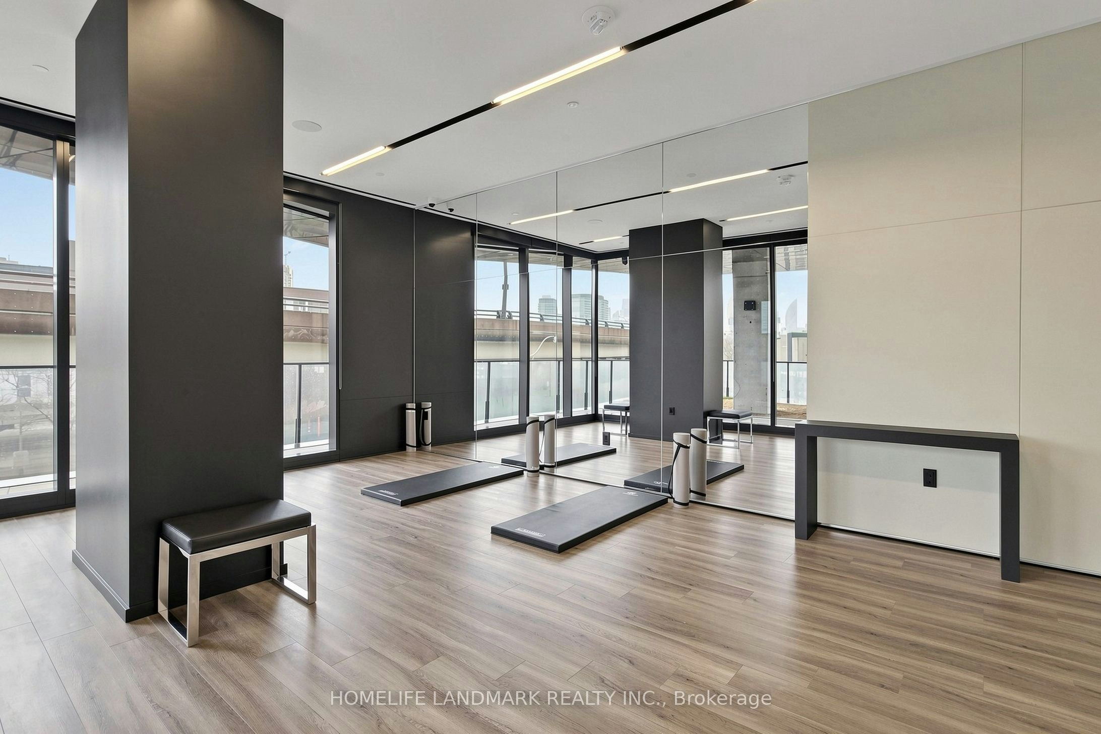 801-21 Lawren Harris Square, Toronto, ON, M5A 0T4 - 35
