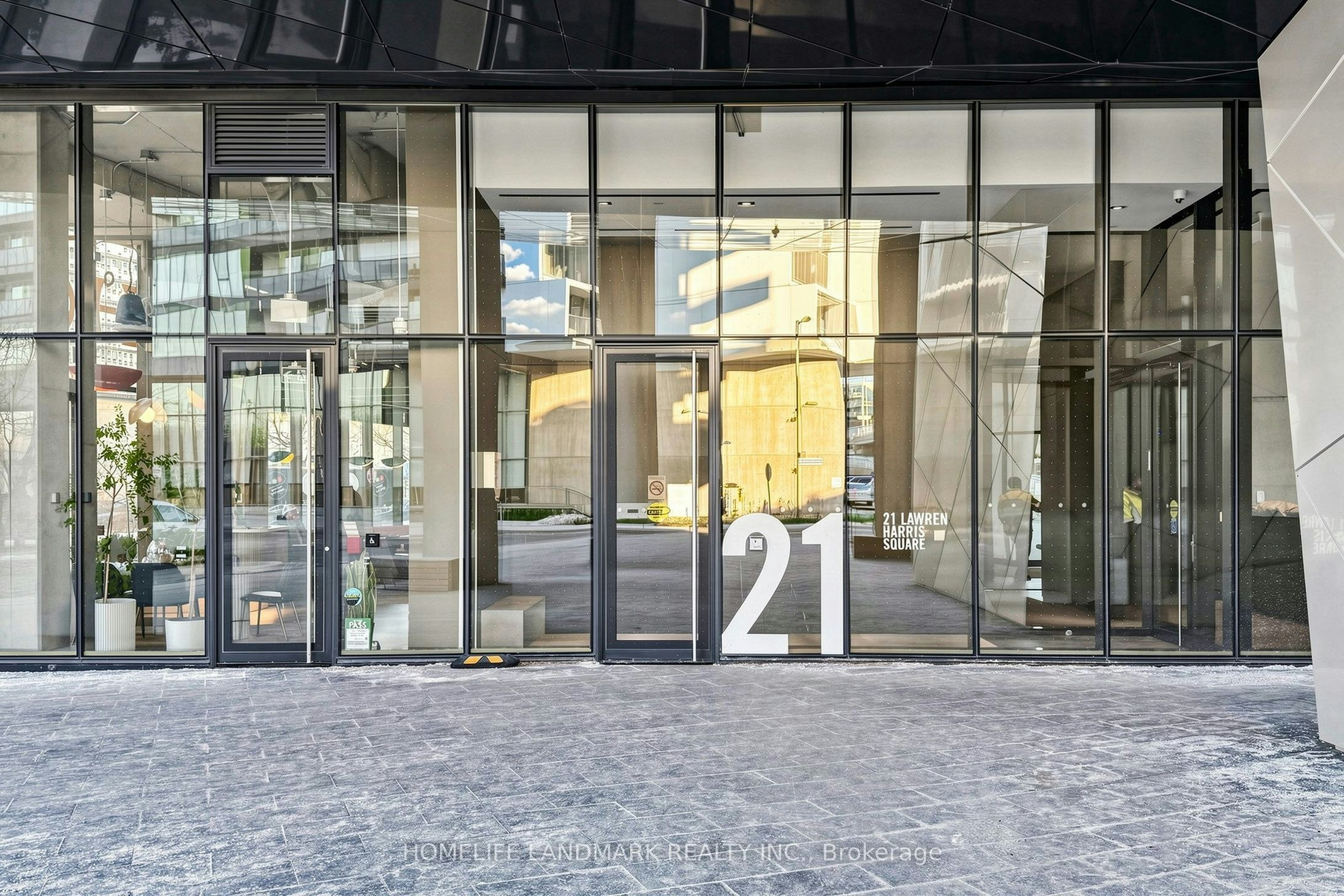 801-21 Lawren Harris Square, Toronto, ON, M5A 0T4 - 5