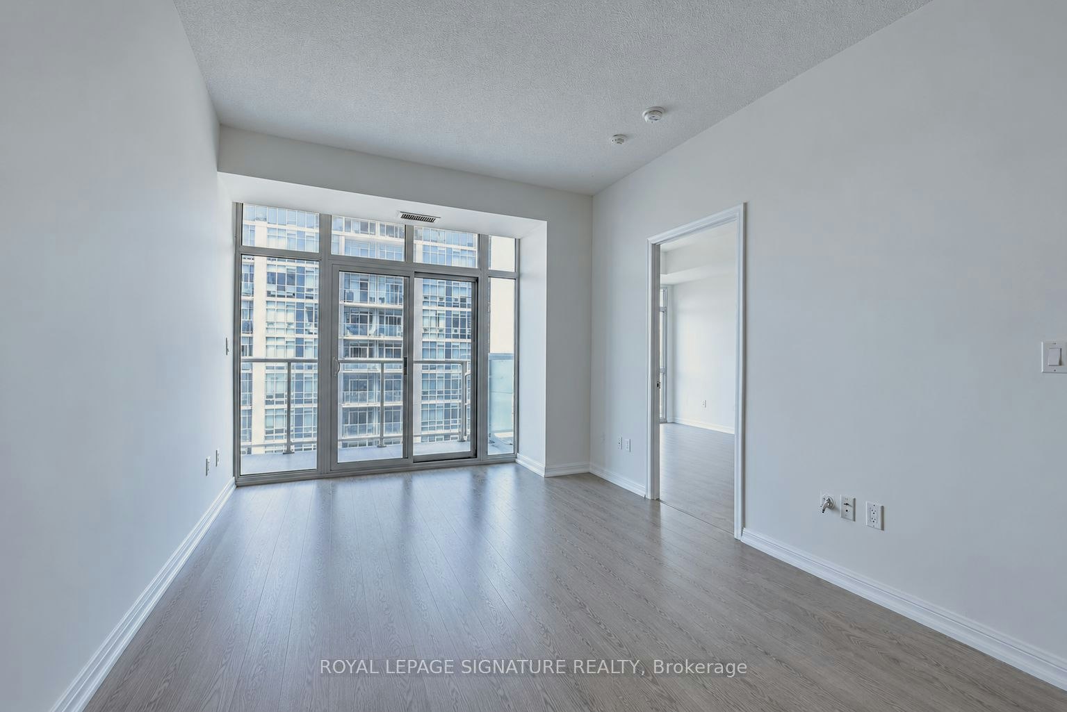 1407-75 East Liberty Street, Toronto, ON, M6K 3R3 - 3