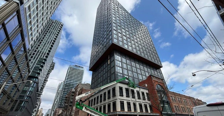 2705-100 Queen Street E, Toronto, ON, M5C 0B5