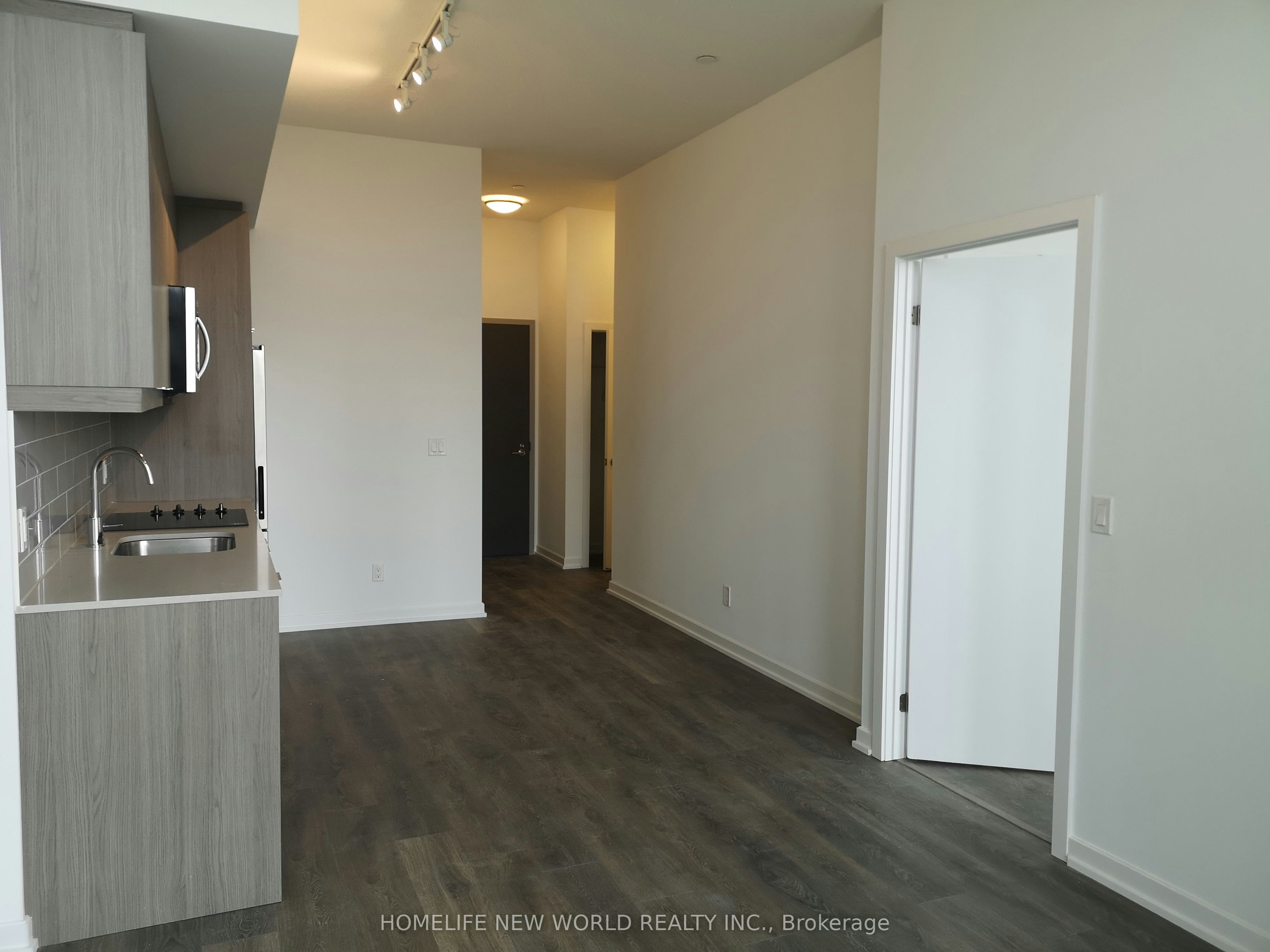 105-36 Forest Manor Road, Toronto, ON, M2J 1M5 - 8