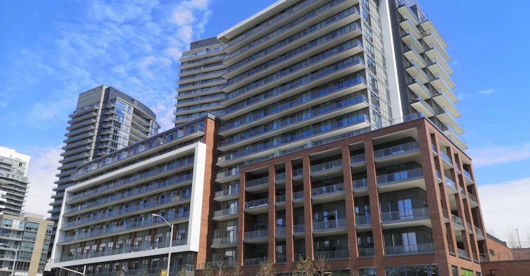 105-36 Forest Manor Road, Toronto, ON, M2J 1M5