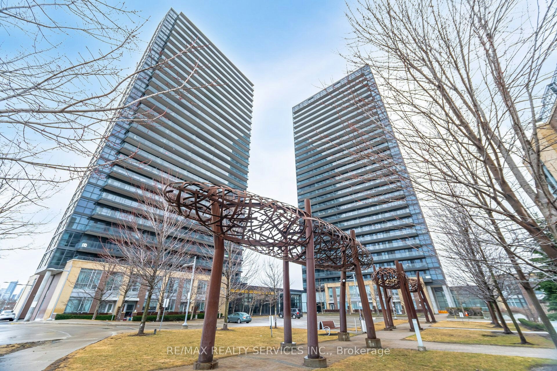 1910-29 Singer Court, Toronto, ON, M2K 0B3
