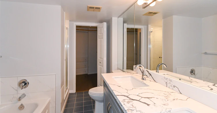 1604-25 The Esplanade N/A, Toronto, ON, M5E 1W5 - 2