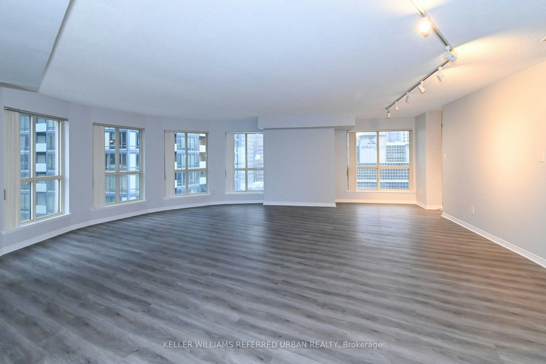 1604-25 The Esplanade N/A, Toronto, ON, M5E 1W5 - 18