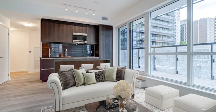 714N-120 Broadway Avenue, Toronto, ON, M4P 1V7