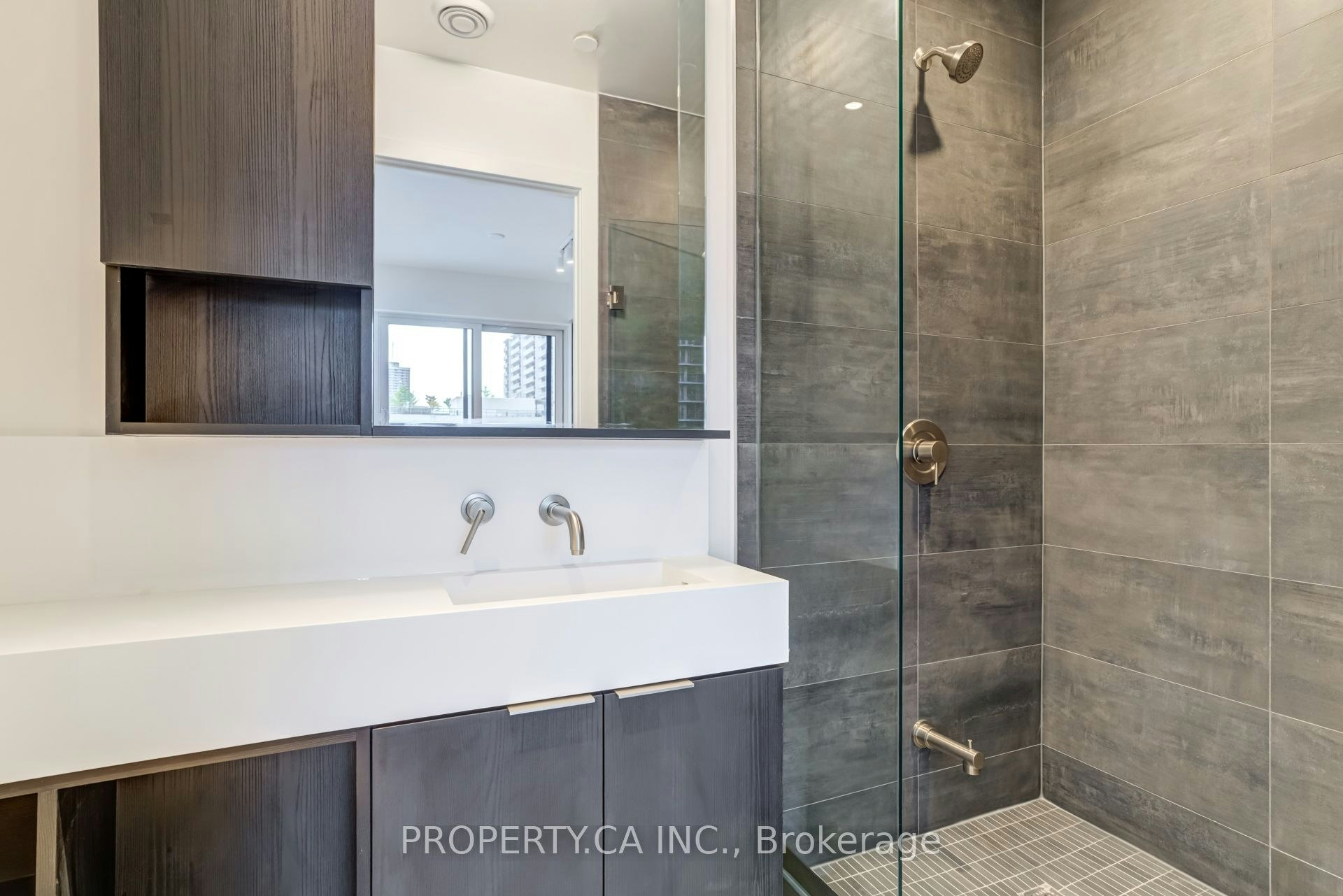 714N-120 Broadway Avenue, Toronto, ON, M4P 1V7 - 7